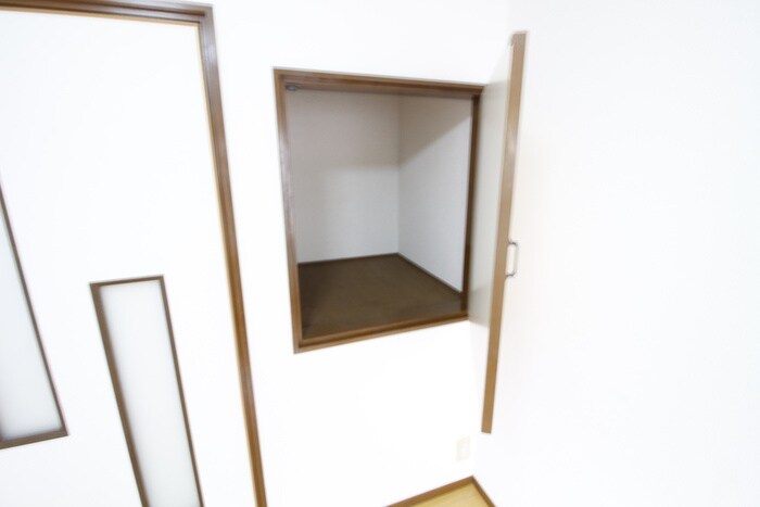 物件内観写真18　(収納)