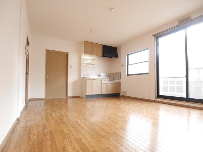 物件内観写真8　(居室)