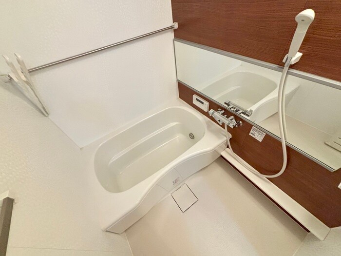 物件内観写真9　(バス／シャワールーム等)