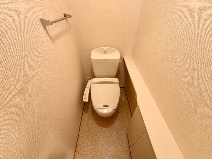 物件内観写真10　(トイレ)