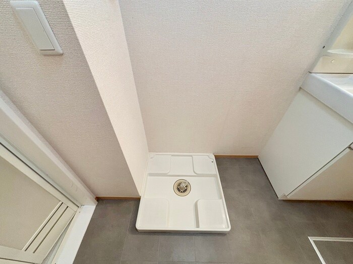 物件内観写真19　(洗濯機置場)