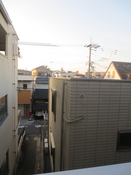 物件内観写真22　(室内からの展望)