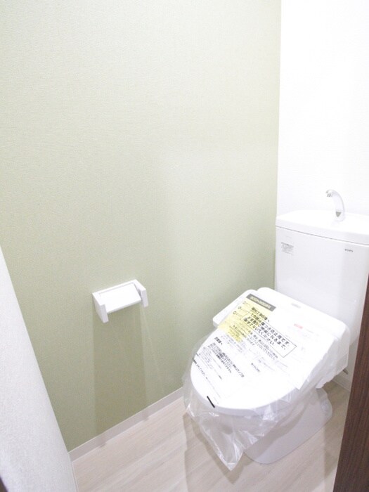 物件内観写真8　(トイレ)