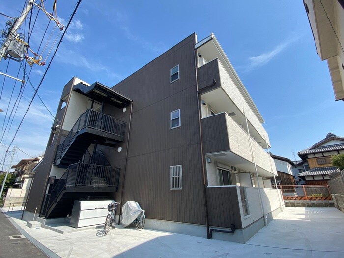 物件外観写真4　(外観写真)