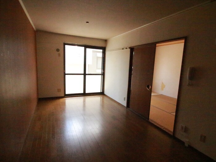 物件内観写真10　(居室)