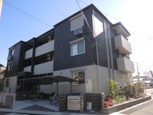 ココ　カルティエ外観写真