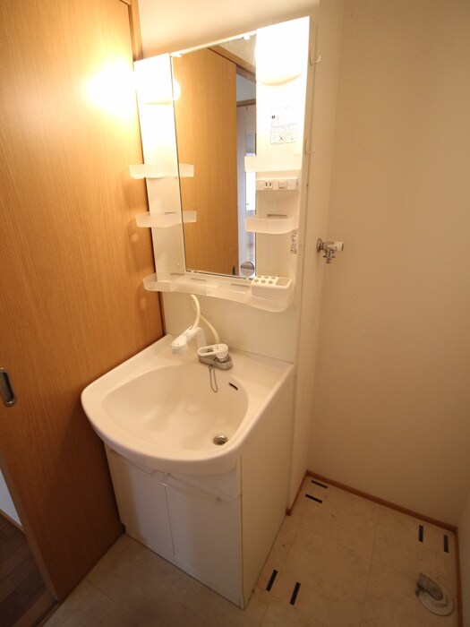 物件内観写真12　(洗面)