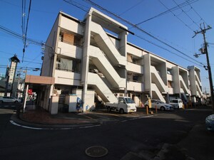 フルーレ・イフ外観写真