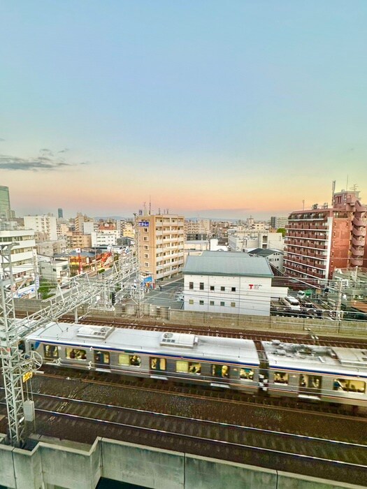 物件内観写真20　(室内からの展望)