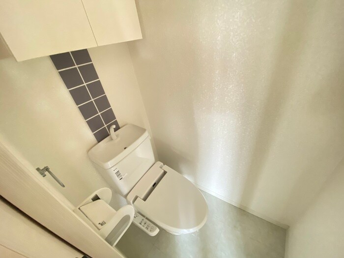 物件内観写真10　(トイレ)