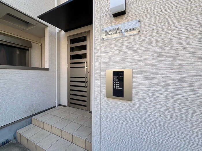 物件外観写真4　(建物設備)