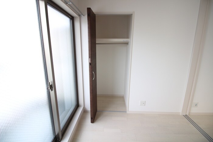 物件内観写真10　(収納)