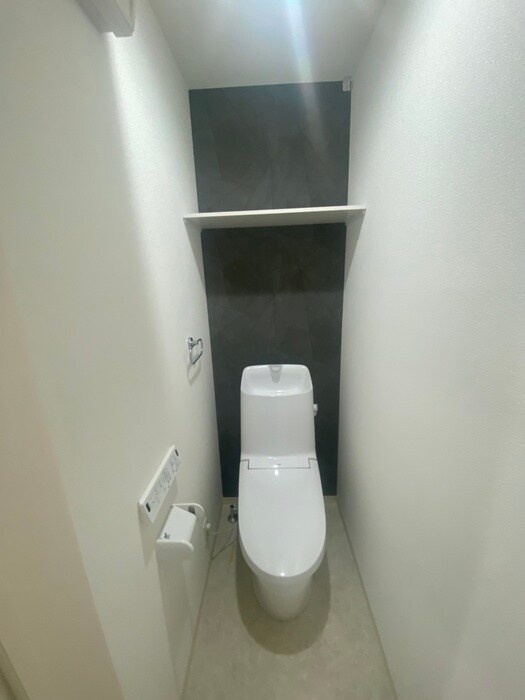 物件内観写真13　(トイレ)