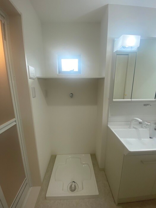 物件内観写真19　(洗濯機置場)