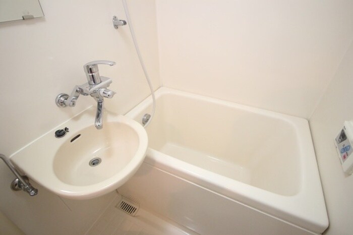 物件内観写真10　(洗面)