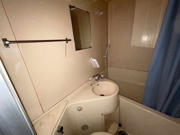 物件内観写真13　(収納)