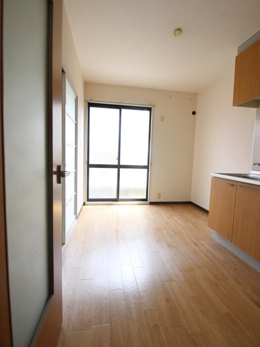 物件内観写真13　(居室)