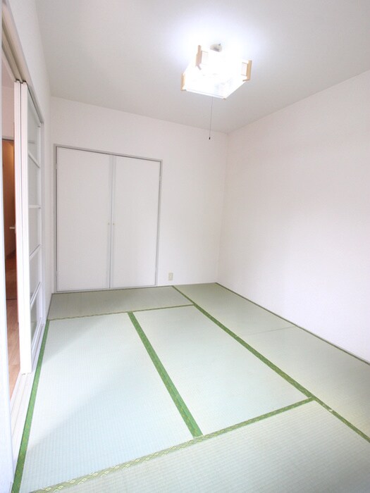 物件内観写真14　(居室)