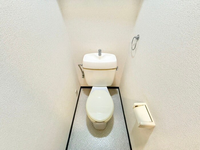 物件内観写真13　(トイレ)