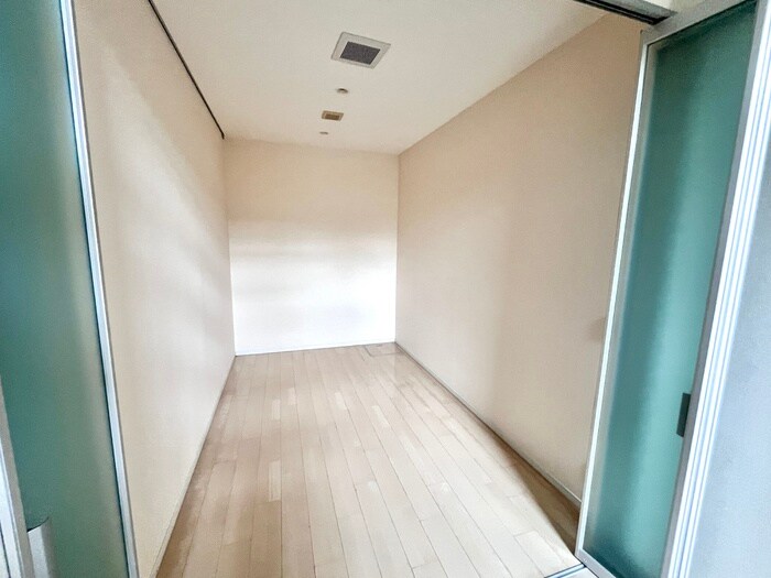 物件内観写真11　(居室)