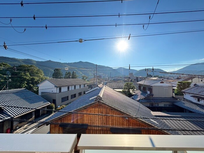 物件内観写真15　(室内からの展望)