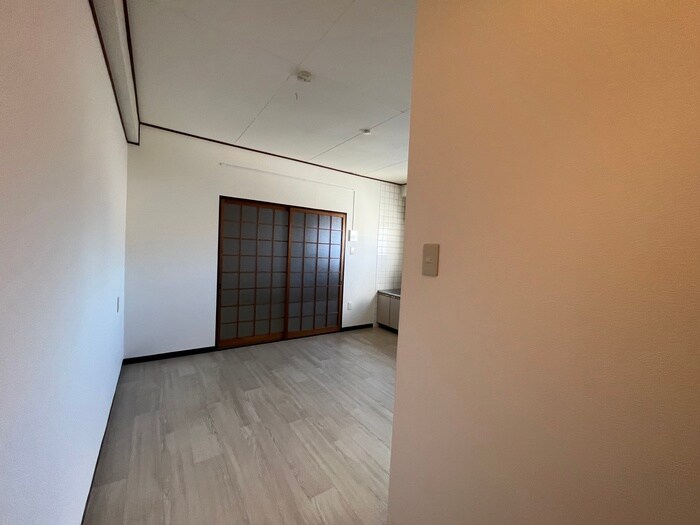 物件内観写真21　(廊下)