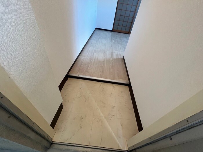 物件内観写真22　(玄関)