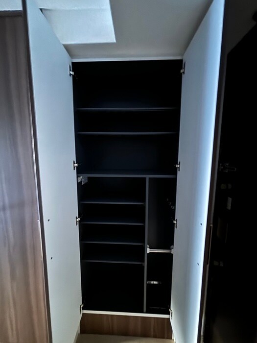 物件内観写真8　(靴箱)