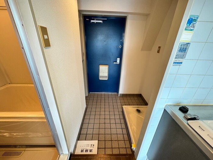 物件内観写真17　(玄関)