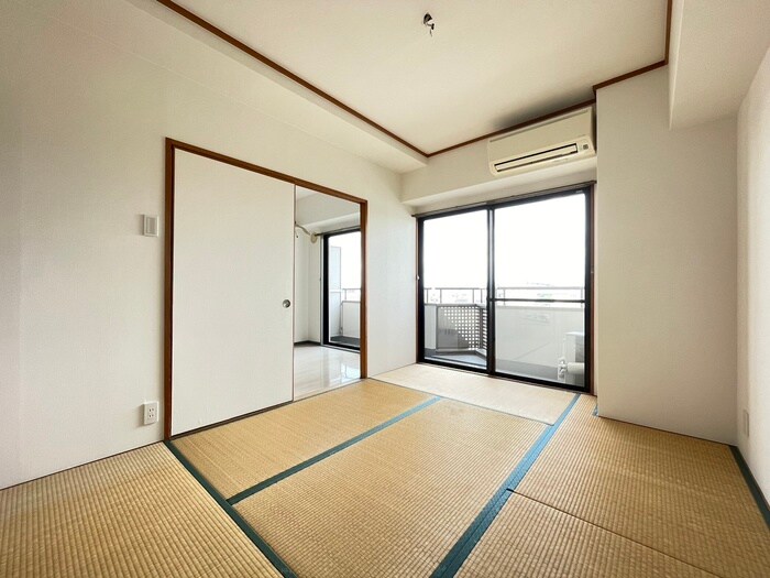 物件内観写真11　(居室)