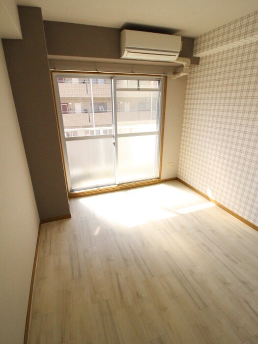 物件内観写真13　(居室)