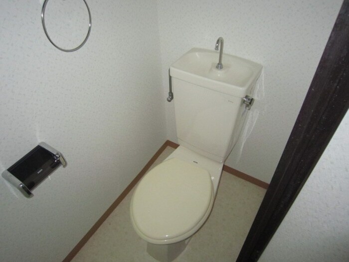 物件内観写真7　(トイレ)