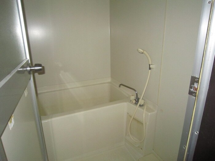 物件内観写真8　(バス／シャワールーム等)