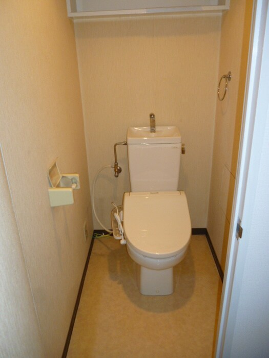 物件内観写真10　(トイレ)