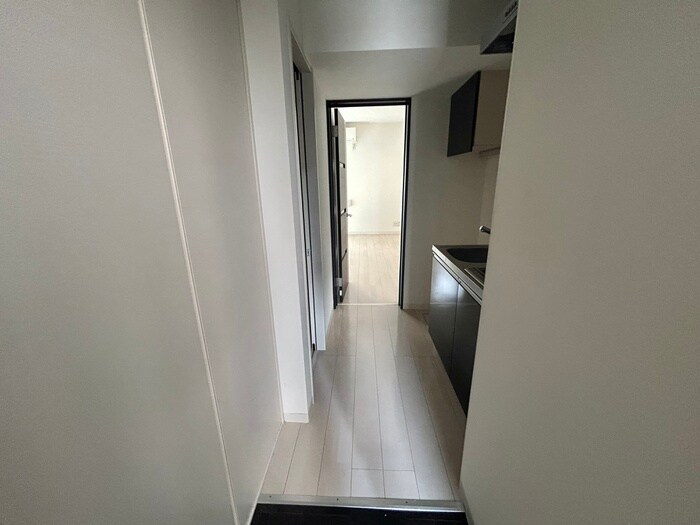 物件内観写真9　(廊下)