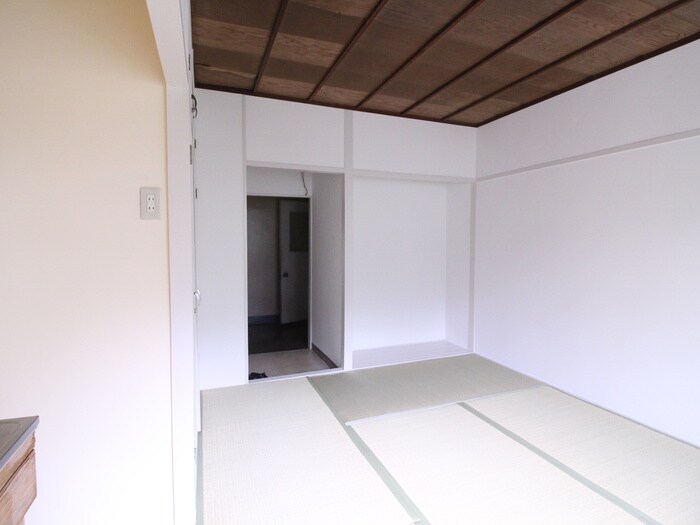 物件内観写真10　(居室)