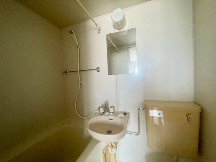 物件内観写真9　(洗面)