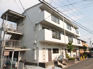 メゾングラス外観写真