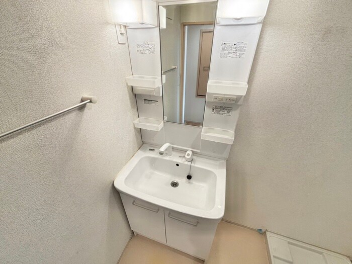 物件内観写真11　(洗面)