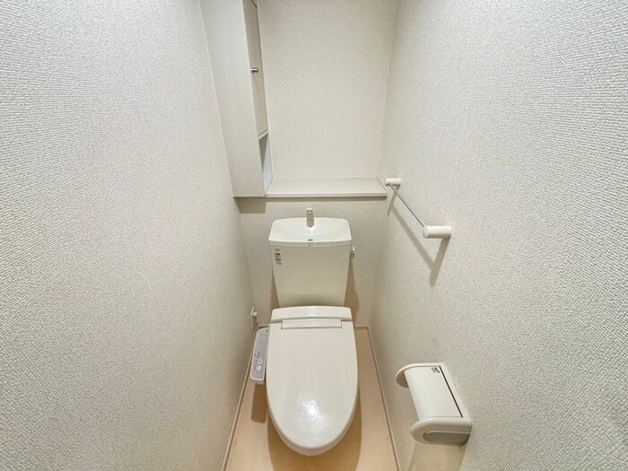 物件内観写真12　(トイレ)