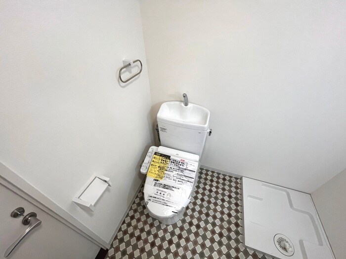 物件内観写真12　(トイレ)