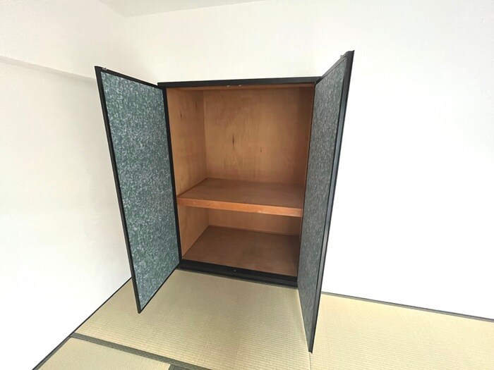 物件内観写真16　(収納)