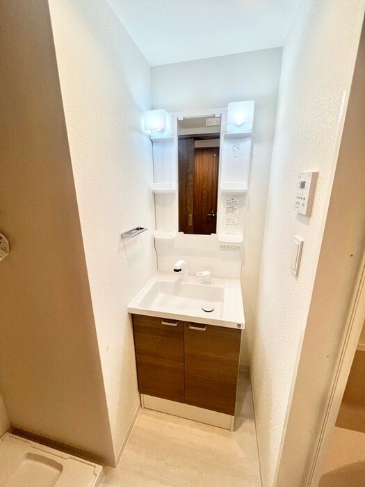 物件内観写真9　(洗面)