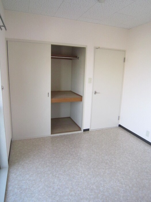 物件内観写真15　(居室)