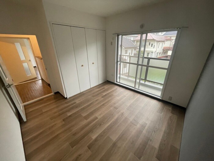 物件内観写真8　(居室)