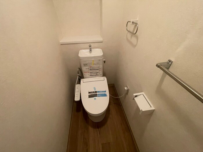 物件内観写真13　(トイレ)