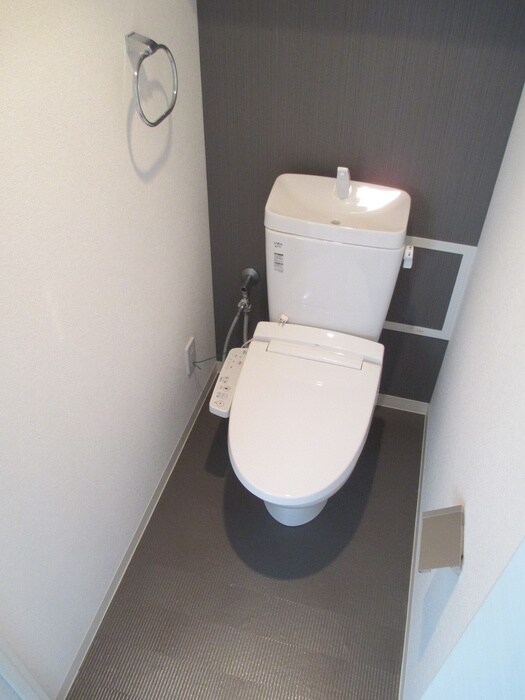 物件内観写真11　(トイレ)