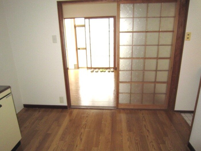 物件内観写真7　(居室)