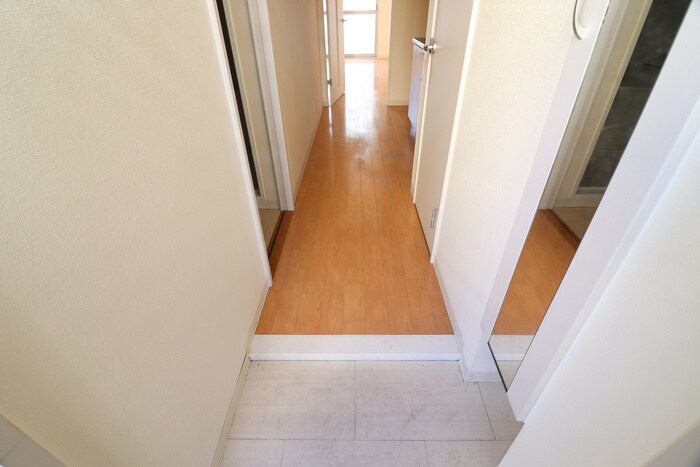 物件内観写真19　(廊下)