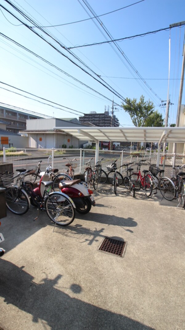 駐輪場